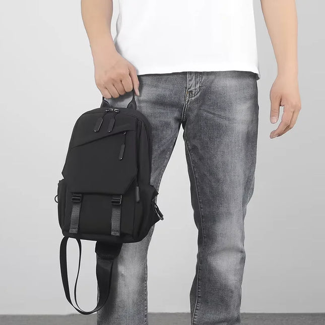 Dein praktischer Rolltop Sling Bag Herren