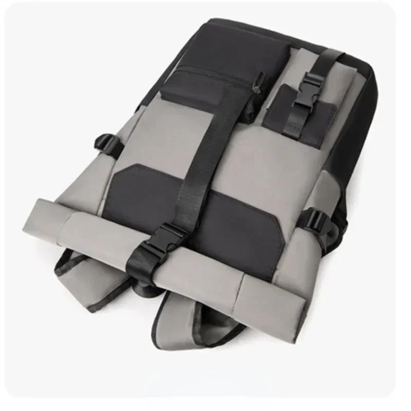 Rolltop Rucksack Wasserdicht Grau Stylisch – Bild 6
